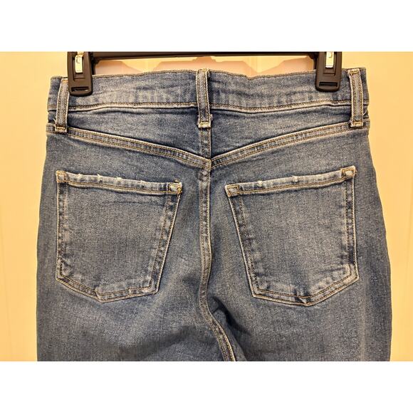 Old Navy Blue Sky-Hi Straight Extra High Rise Button Fly Distressed Jeans Sz 4 - Picture 4 of 5